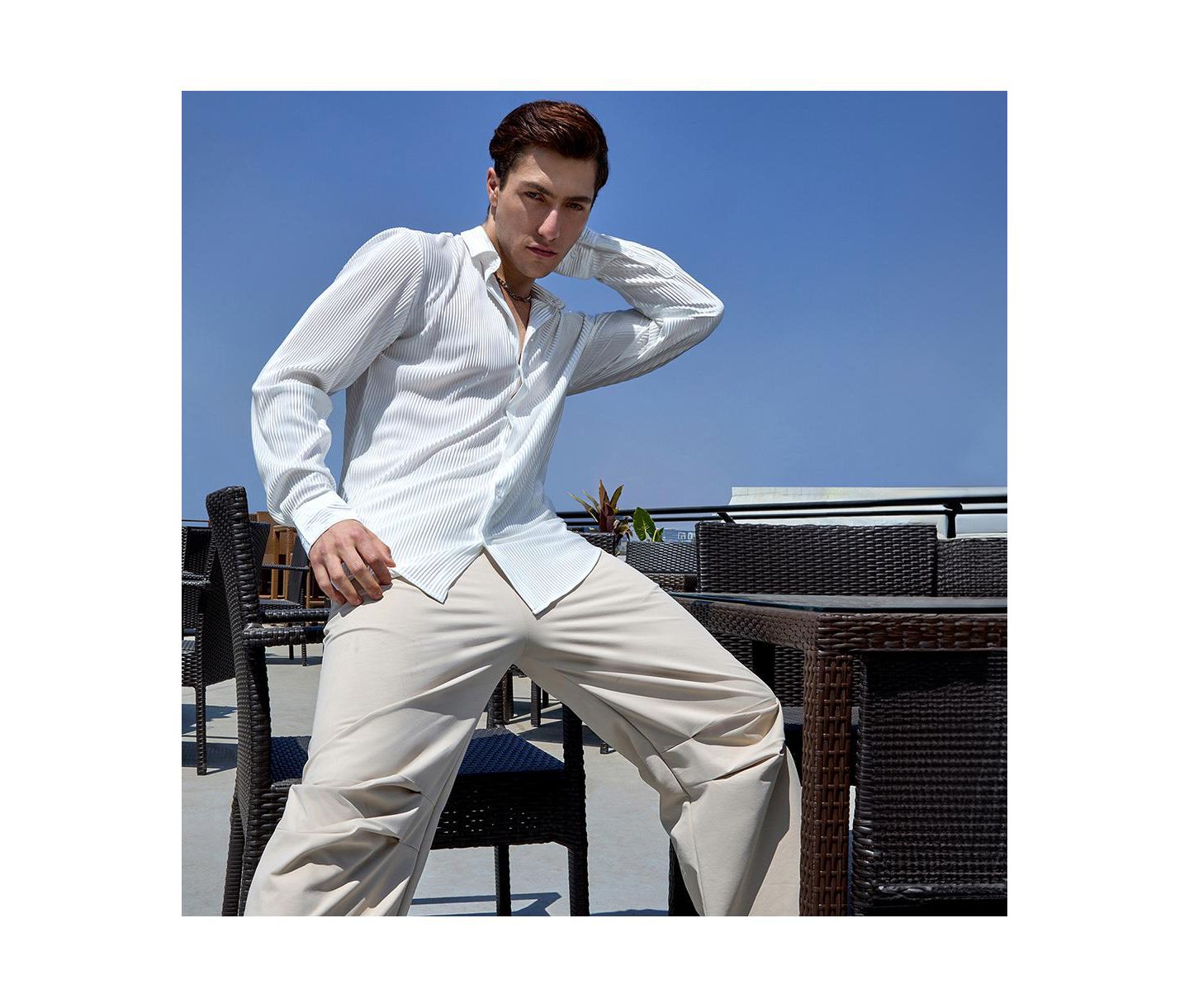 Мужская рубашка Campus Sutra Chalk White Pleat-Creased, цвет: Белый — фото 6