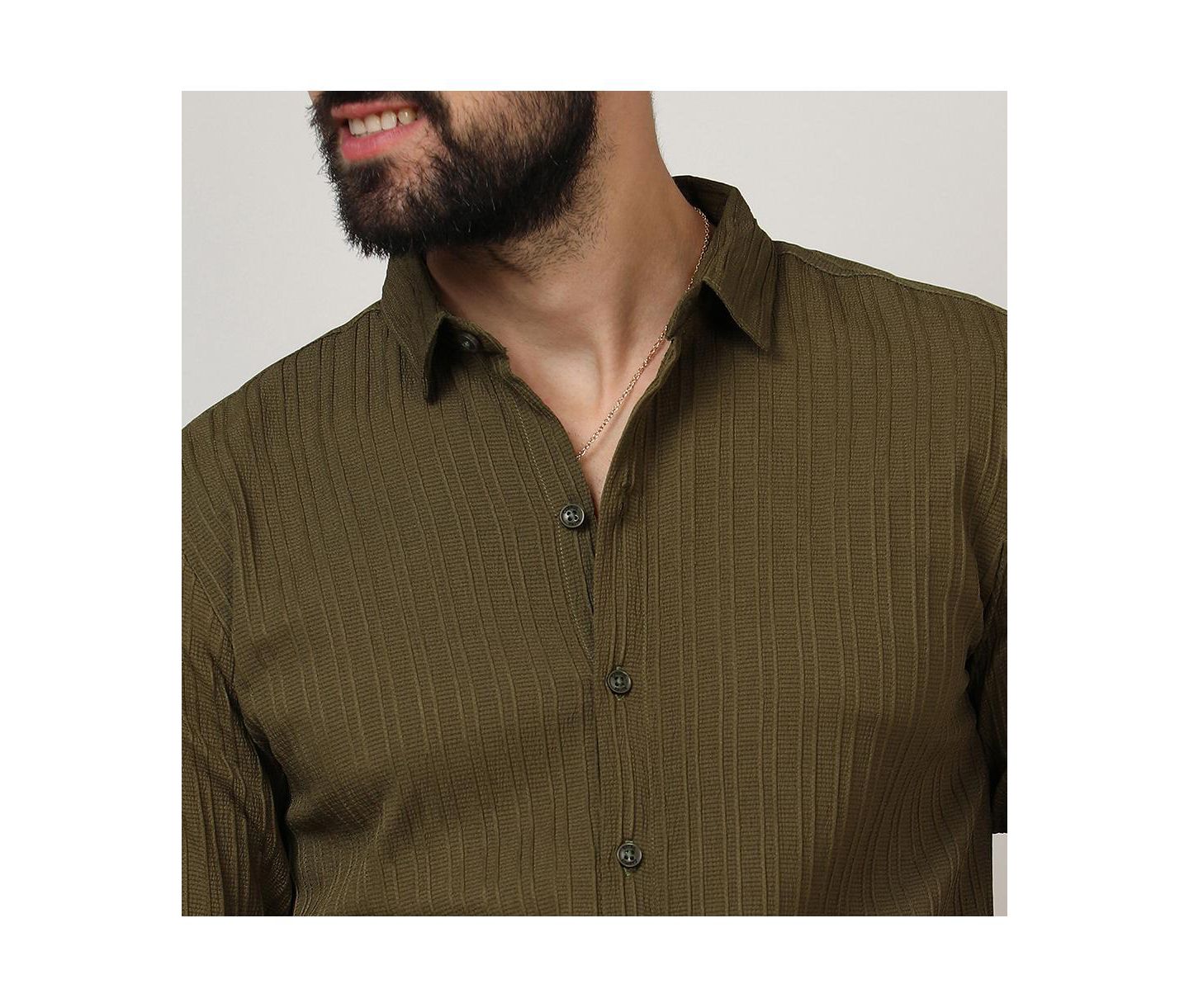 Мужская рубашка Cahoot Campus Sutra Olive Green Self-Design Striped, цвет: Зелёный — фото 7