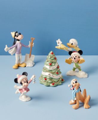 Disney Winter Fun 5 Piece Figurine Set