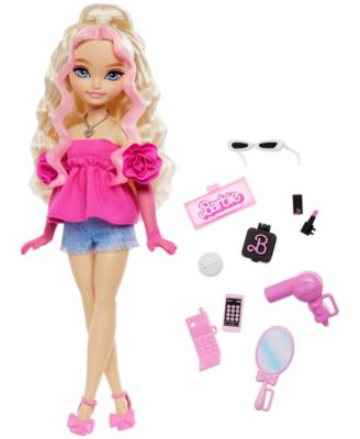 Dream Besties Barbie Malibu Doll and Accessories