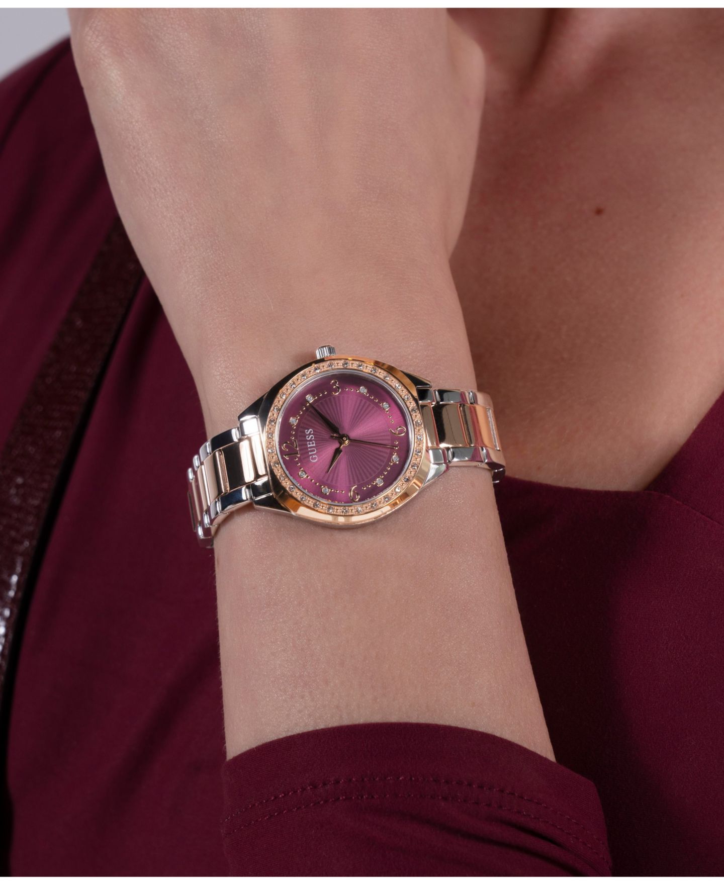 Женские часы GUESS Analog Two Tone Steel Watch 30mm — фото 5