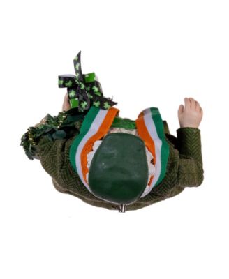 10.5-Inch Fabrich&eacute; Musical Irish Santa with Wreath