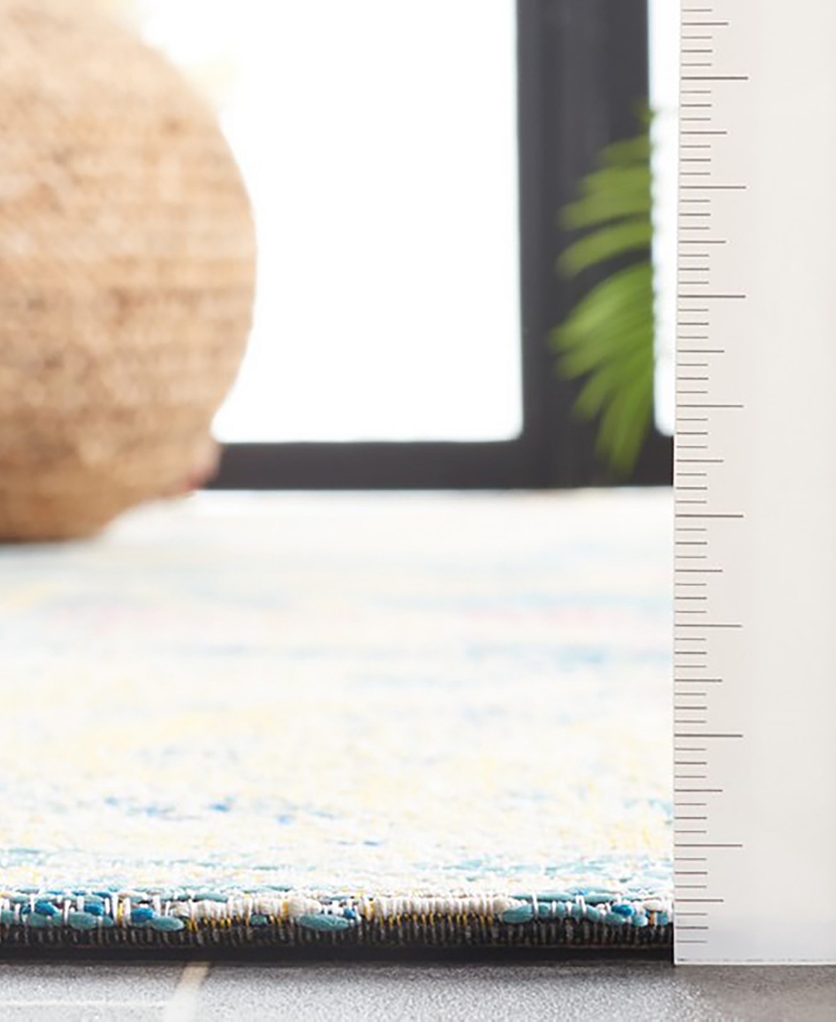 Safavieh Barbados Indoor/Outdoor BAR512M 4'x6' Area Rug -Ivory