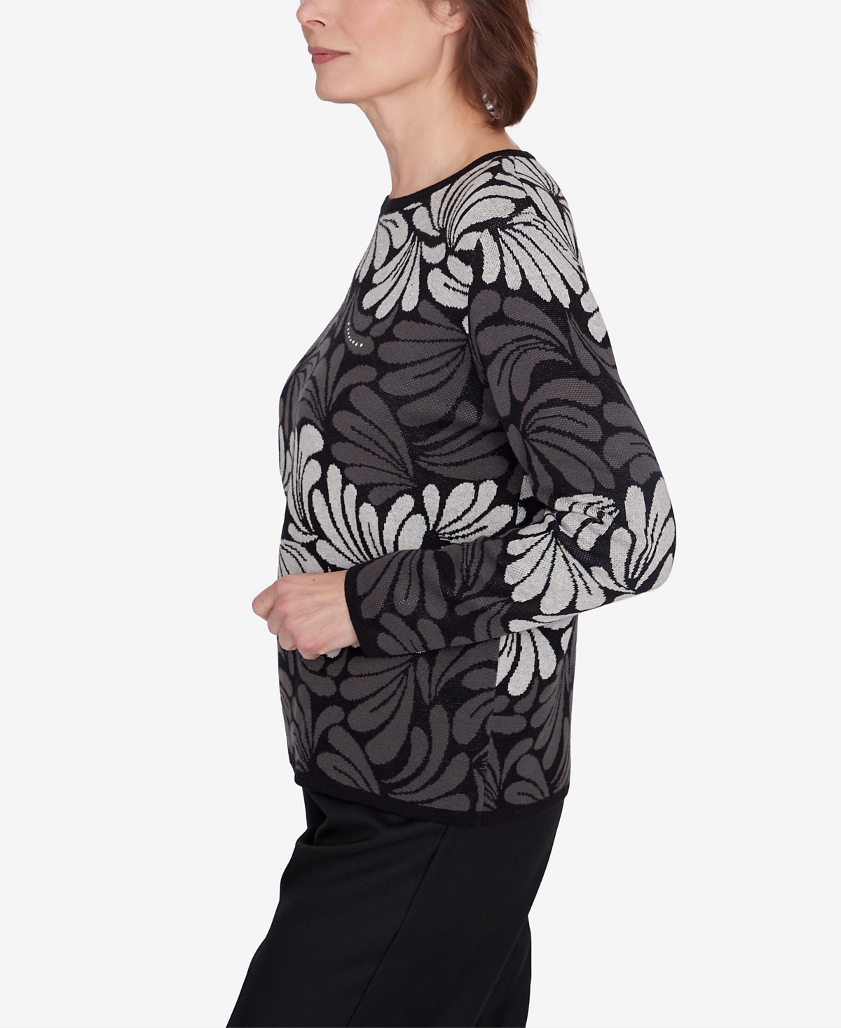 Alfred Dunner Petite Classics Geometric Ombre Scroll Sweater In Charcoal