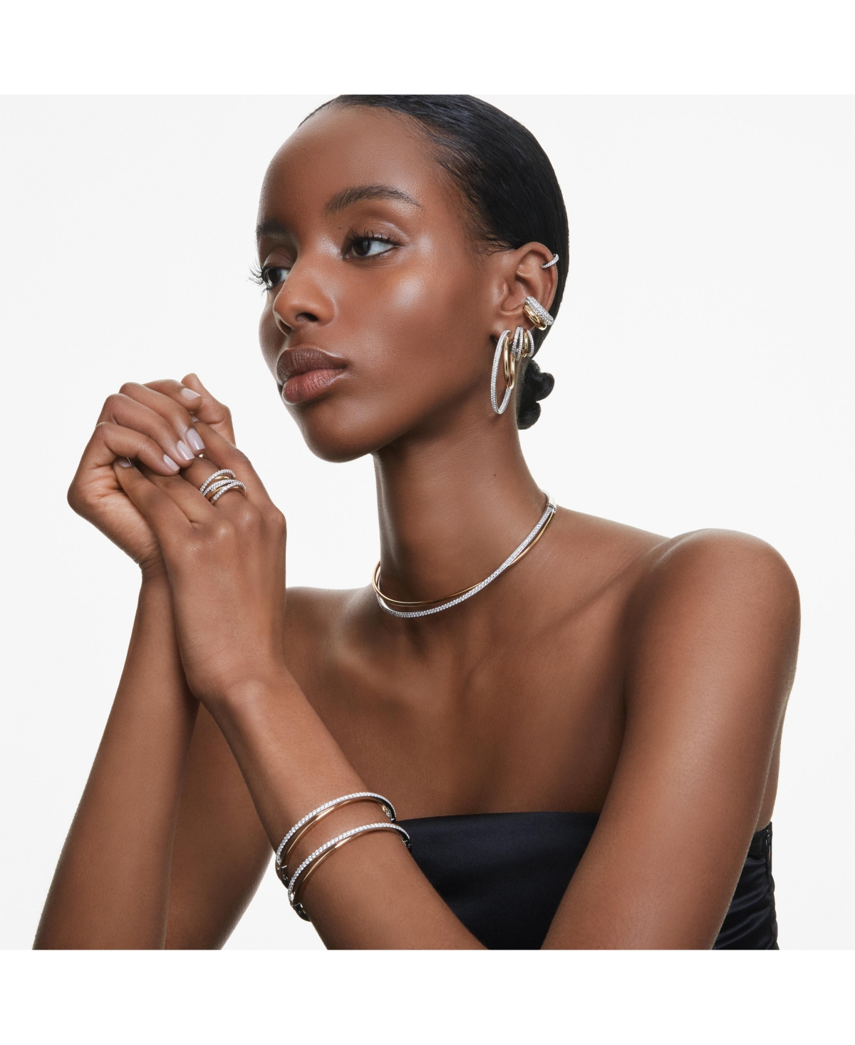 Swarovski Hyperbola Crystal Crossover Choker Necklace In Gold Tone & Rhodium Plated, 13.87 In Gold,silver