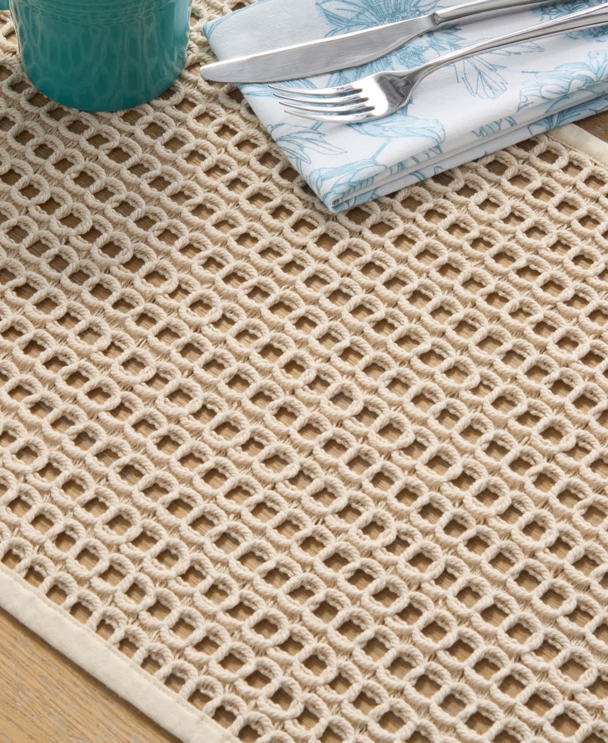 Fiesta Kai Macrame Table Runner, 14" x 72"