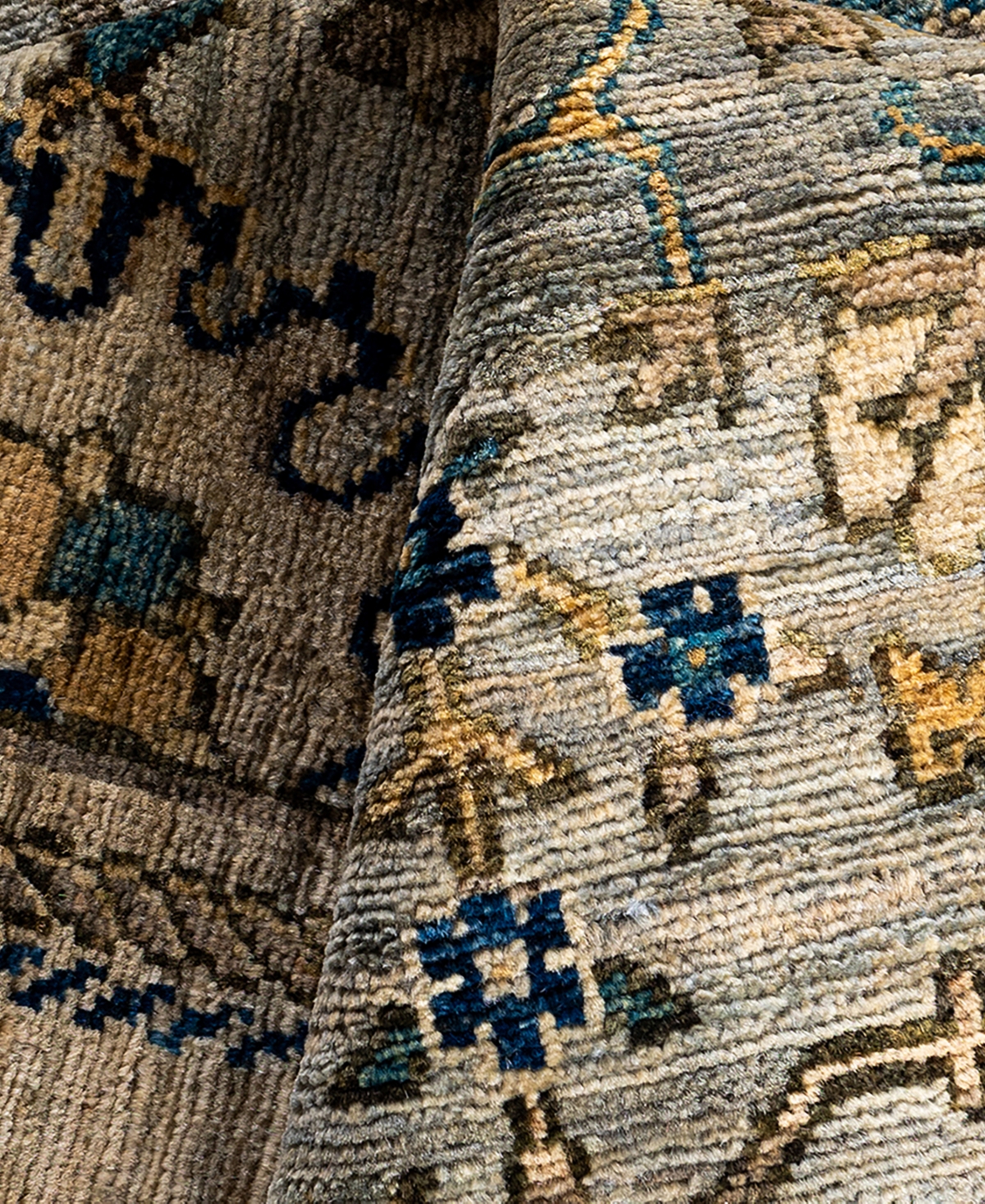 Adorn Hand Woven Rugs Serapi M1993 5'9"x8'7" Area Rug In Gray