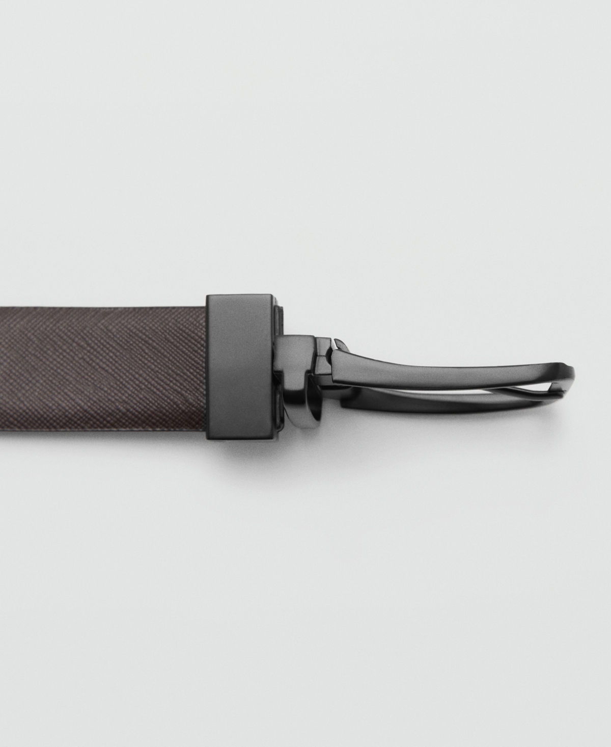 Mango Men's Saffiano Leather Belt