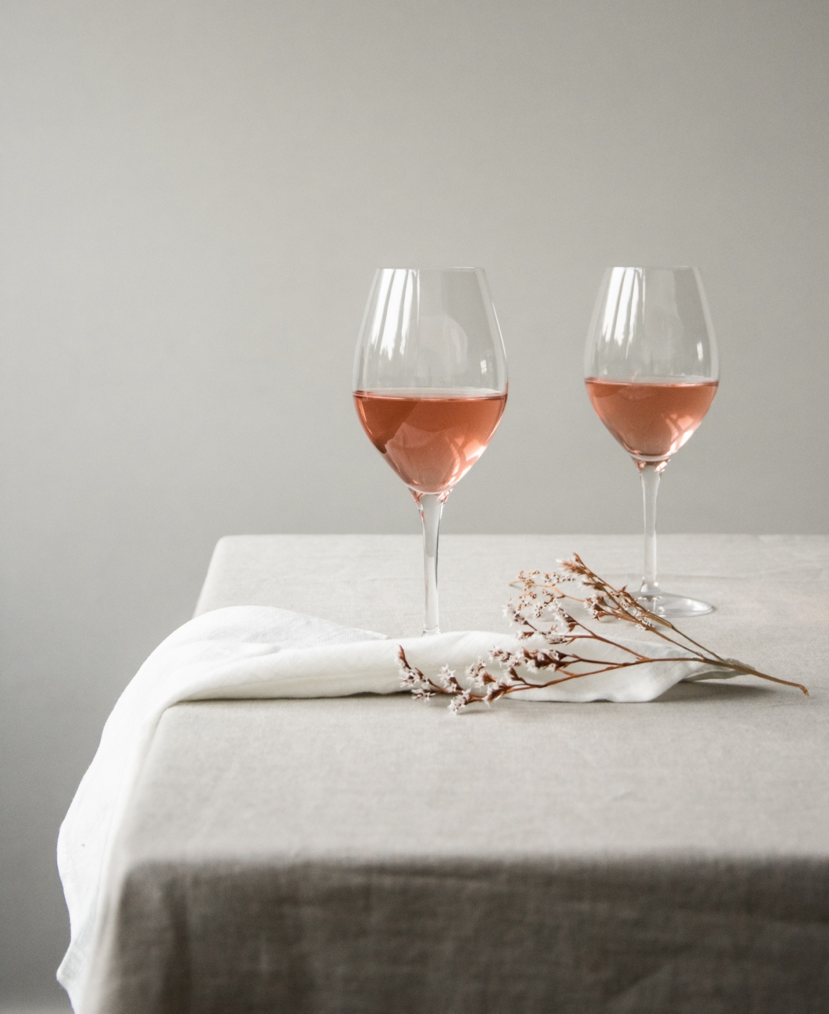 Orrefors Premiere Set Of 2 Cabernet Glasses In Clear