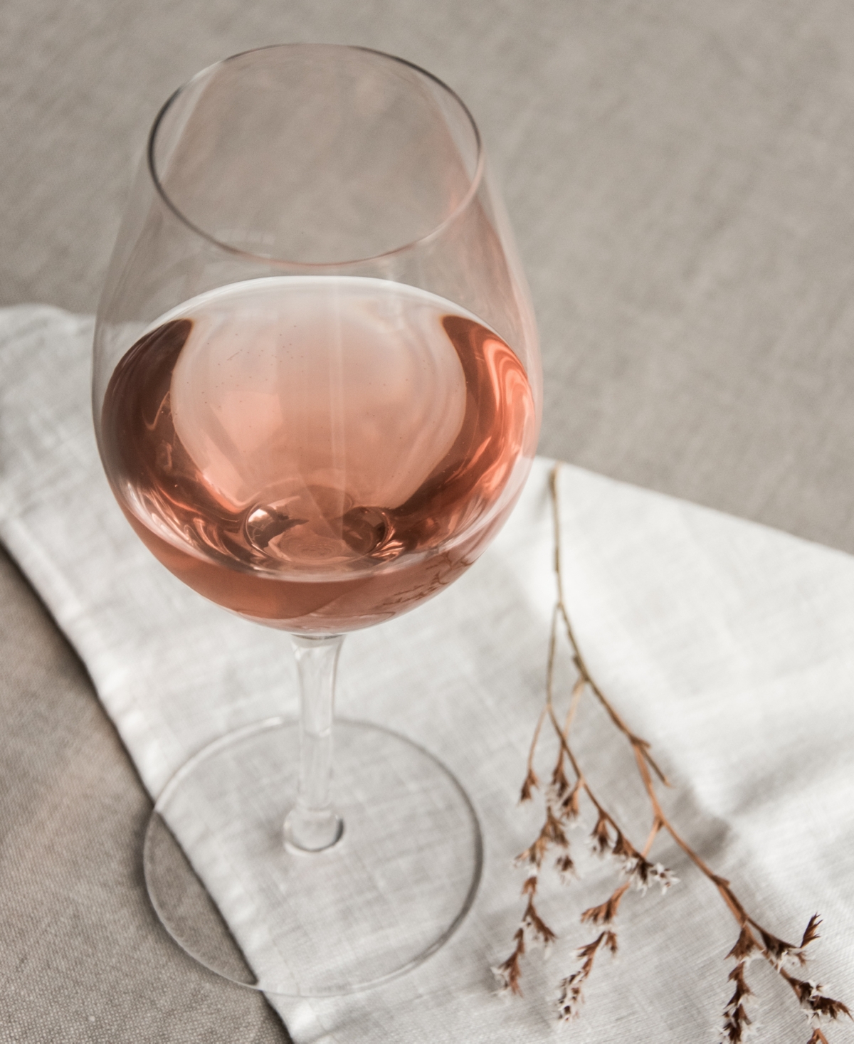 Orrefors Premiere Set Of 2 Cabernet Glasses In Clear
