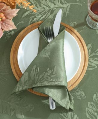 Elegant Woven Leaves Jacquard Damask Tablecloth, 60" x 120"