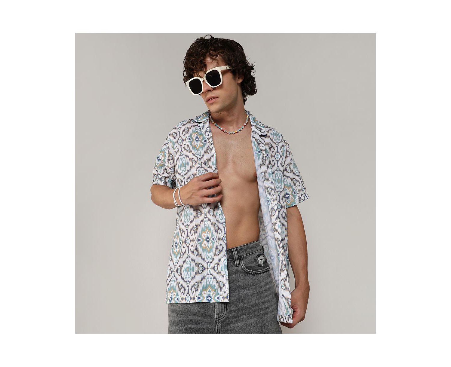 Men's Ivory White & Sage Green Ikkat Shirt