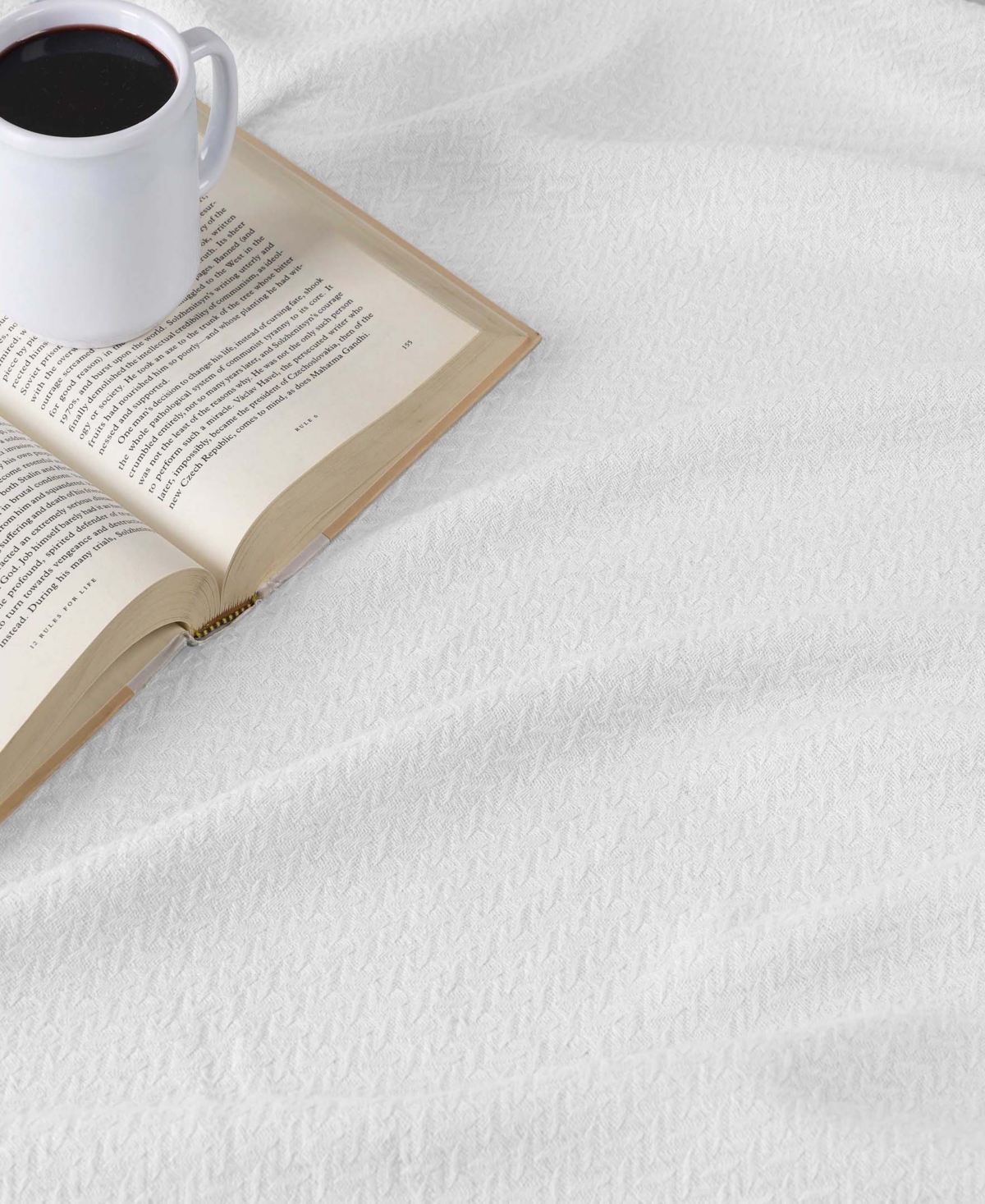 Superior Nobel Cotton Jacquard Dobby Weave Textured Chevron Lightweight Woven Throw, 50" X 60" In White