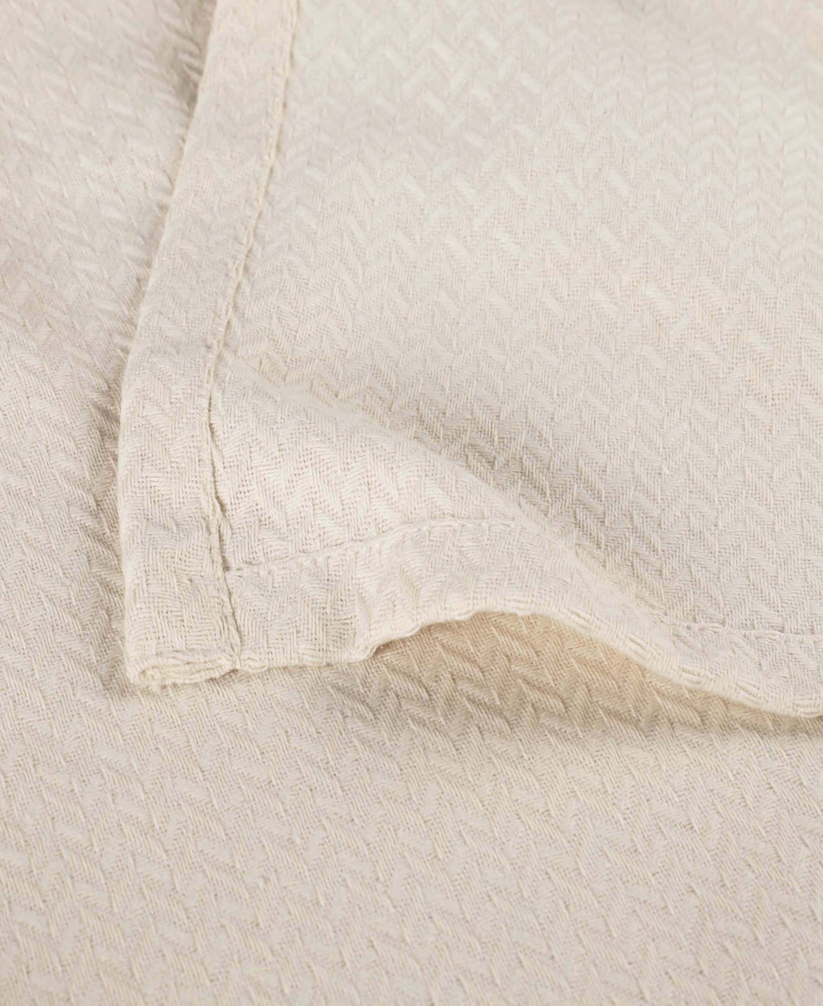 Superior Nobel Cotton Jacquard Dobby Weave Textured Chevron Lightweight Woven Throw, 50" X 60" In Ivory