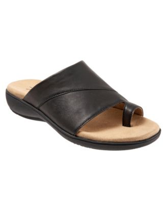 Regina Sandal