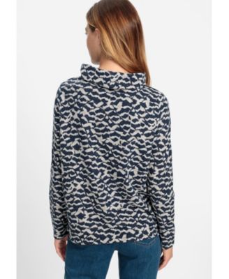 Женский топ Olsen с воронкообразным вырезом и рисунком из перьев 14190₽