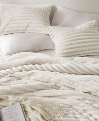 Avril Fluffy Ribbed Plush 3-Pc. Comforter Set, King/California King