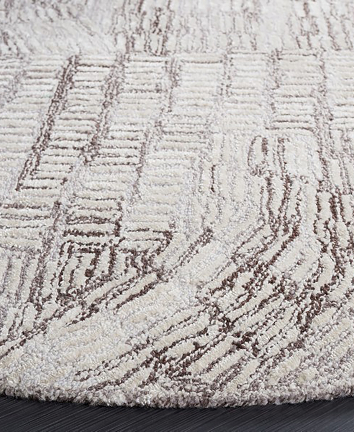 Safavieh Glamour Ii GLM606T 6'x6' Area Rug