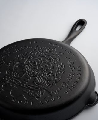 Cast Iron 10" Skillet with Helper Handle
