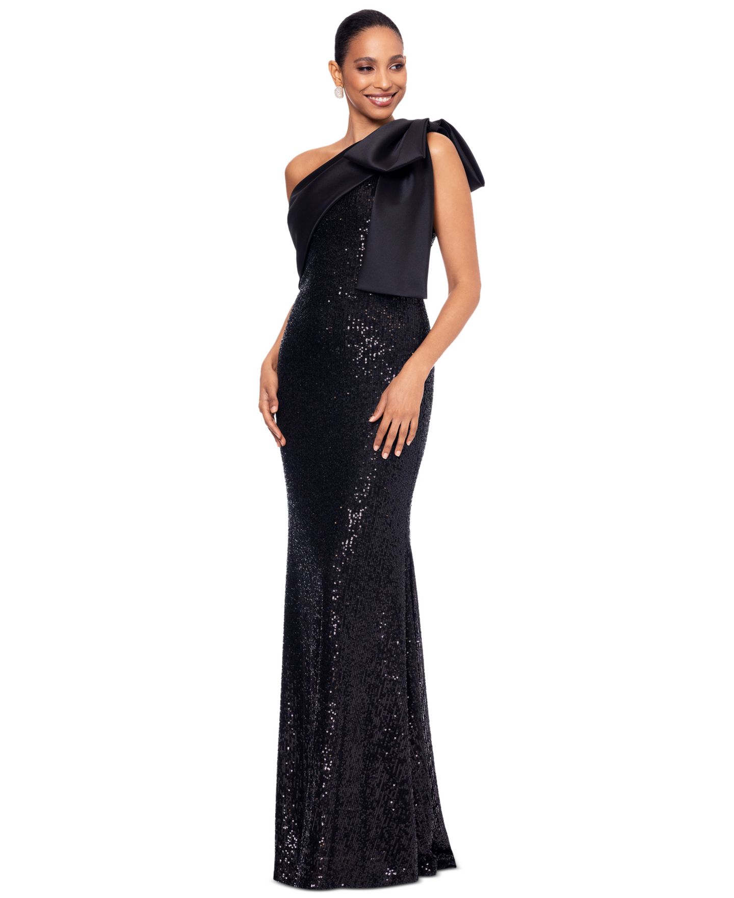 Женские платья Betsy & Adam Asymmetric Sequin Bow Sleeveless Gown, цвет: Чёрный — фото 3