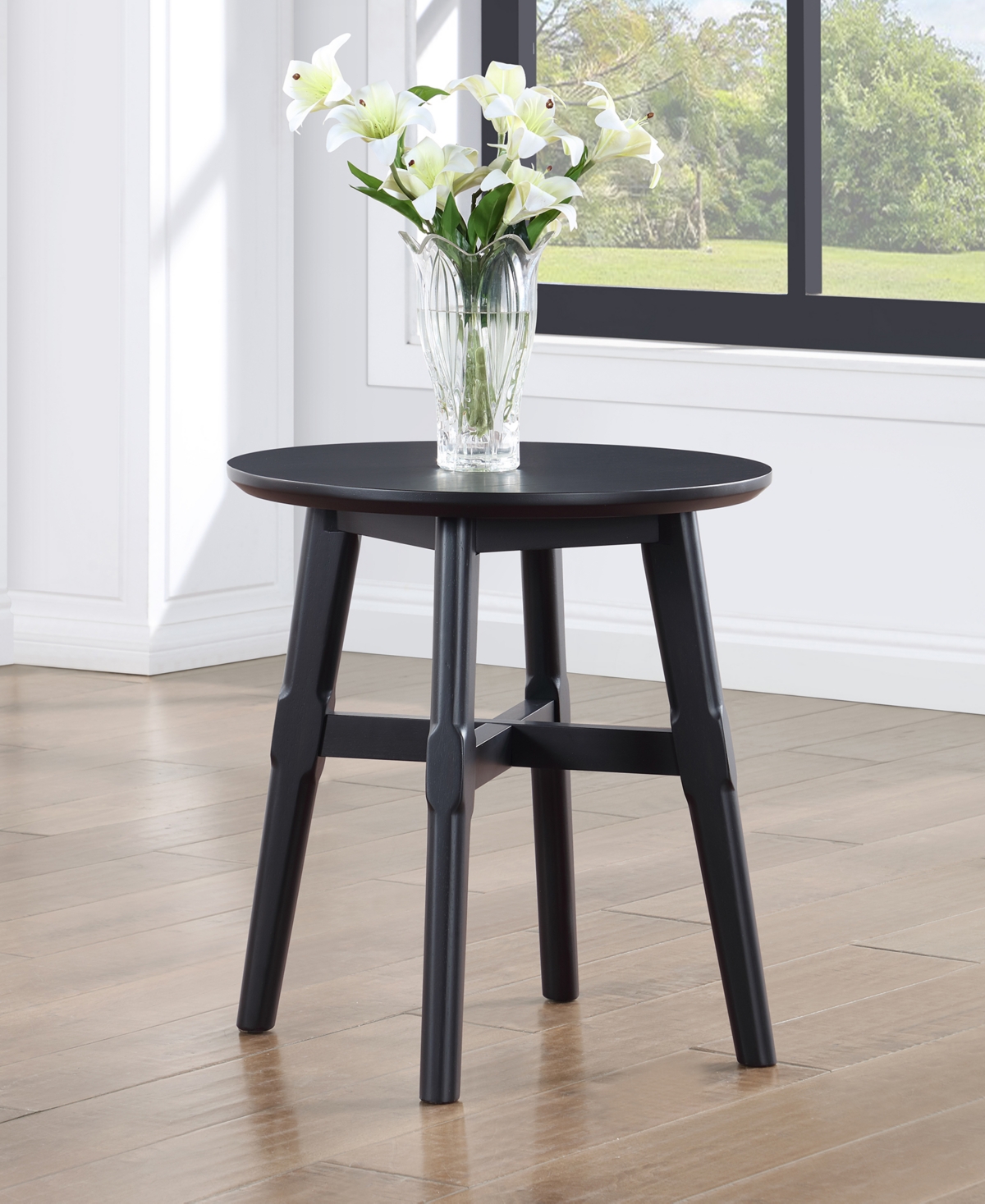 Macy's Oslo 22" Wood End Table In Black