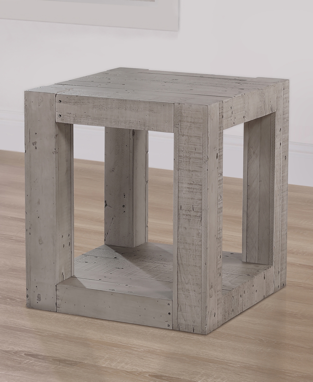 Macy's Pinedale 22" Wood End Table In Grey