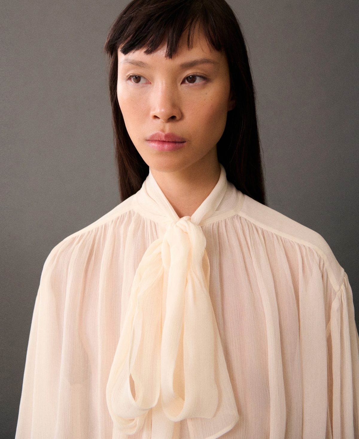 Mango Blouse With Puffed Sleeves And Bow Off White In Off White