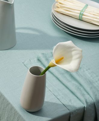 Everyday Linens Collection 