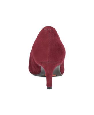 Women's Cindy Pointy Toe Slip-On Dress Pumps