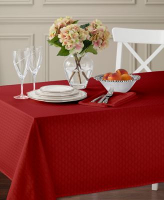 Olivia Oblong Tablecloth, 60" x 140"