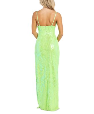 Juniors' V-Neck Embellished Sleeveless Gown 
