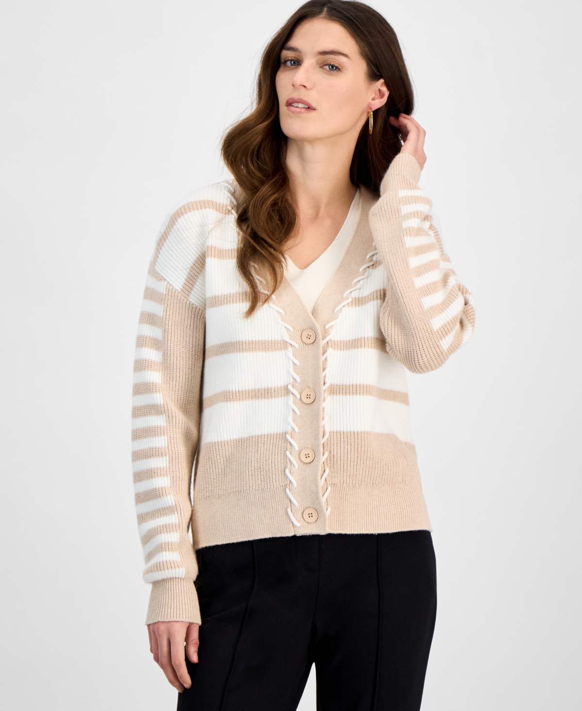 T Tahari Whipstitch Cardigan In Soft Tan,white Star