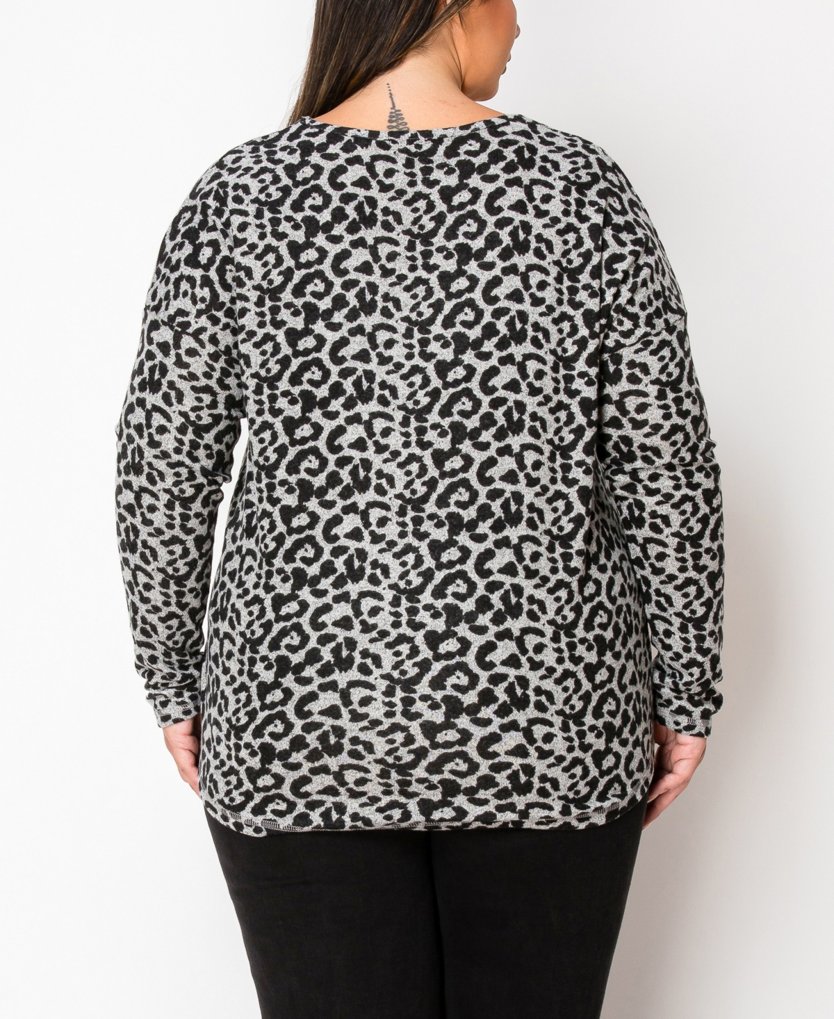 Coin 1804 Plus Size Leopard Print Cozy V-Neck Dolman Sleeve Top