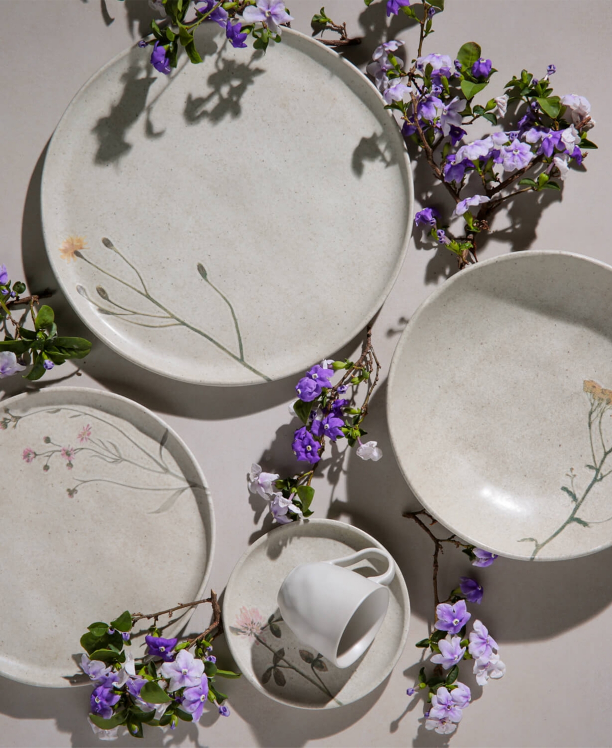 Porto Brasil Campestre 16 Pc. Dinnerware Set, Service For 4 In Campestre