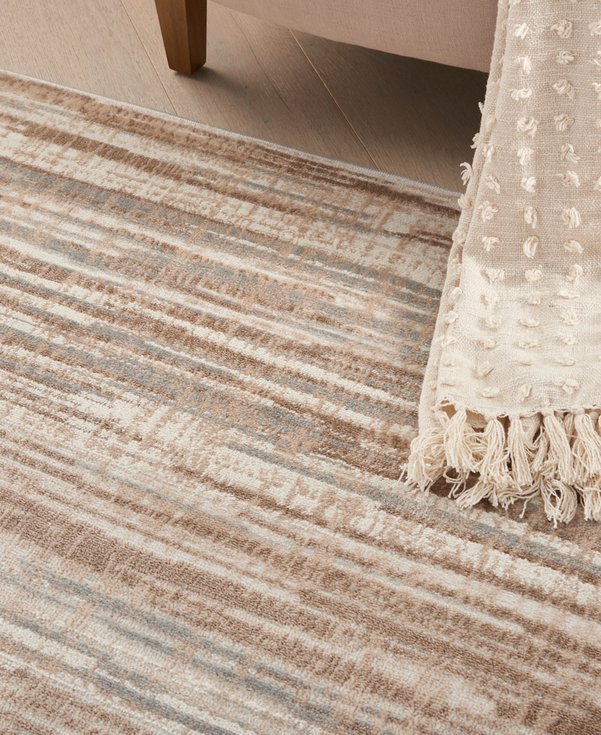 Nourison Home Elation Etn01 4'x6' Area Rug In Ivory,gray