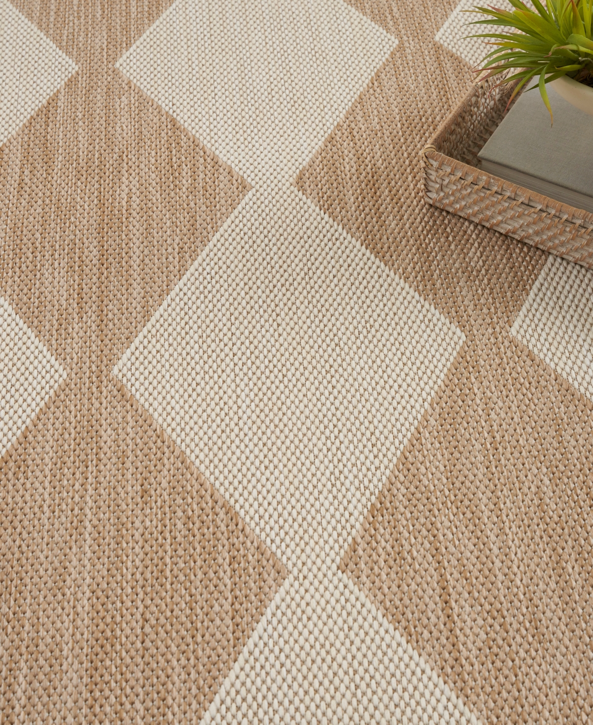 Nourison Home Positano Pos04 5'x7' Area Rug In Camel
