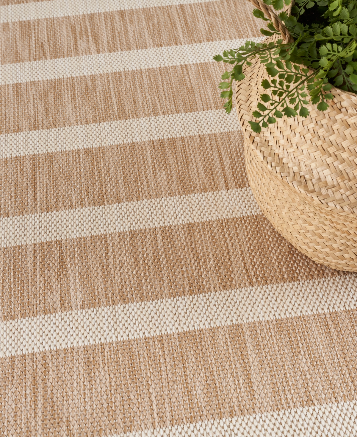 Nourison Home Positano Pos03 6'x9' Area Rug In Beige