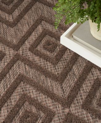 Versatile NRV01 4'x6' Area Rug