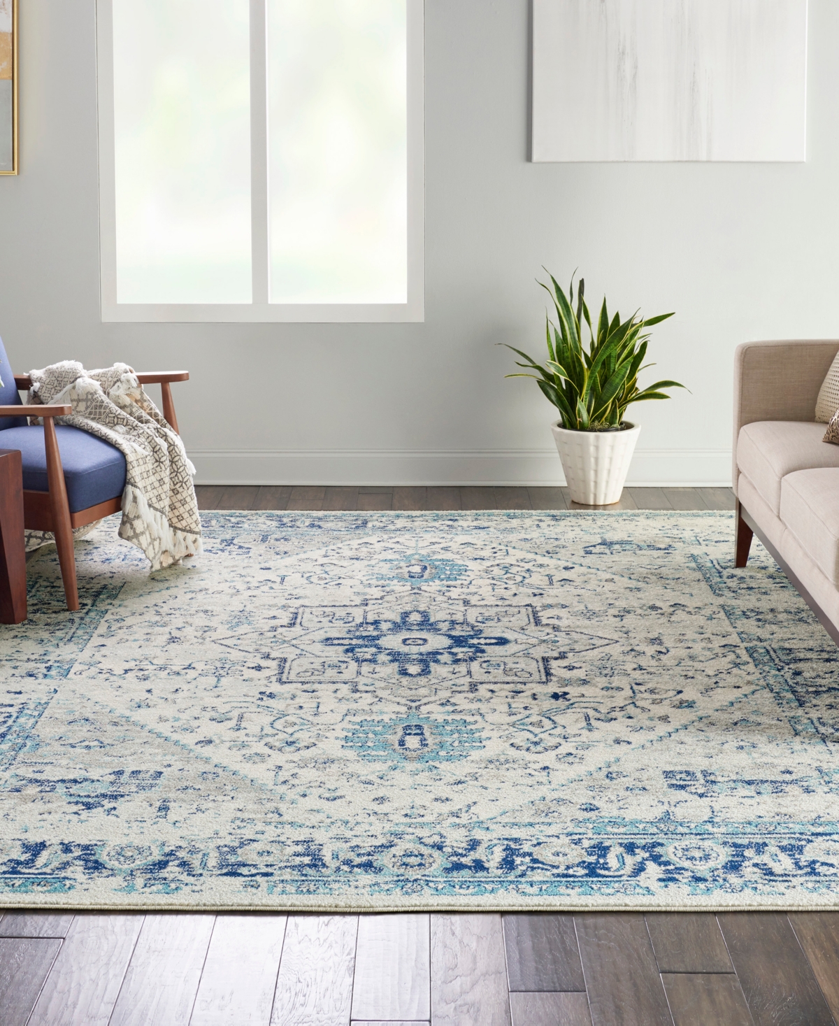 Nourison Home Tranquil Tra06 7'x10' Area Rug In Ivory,mist
