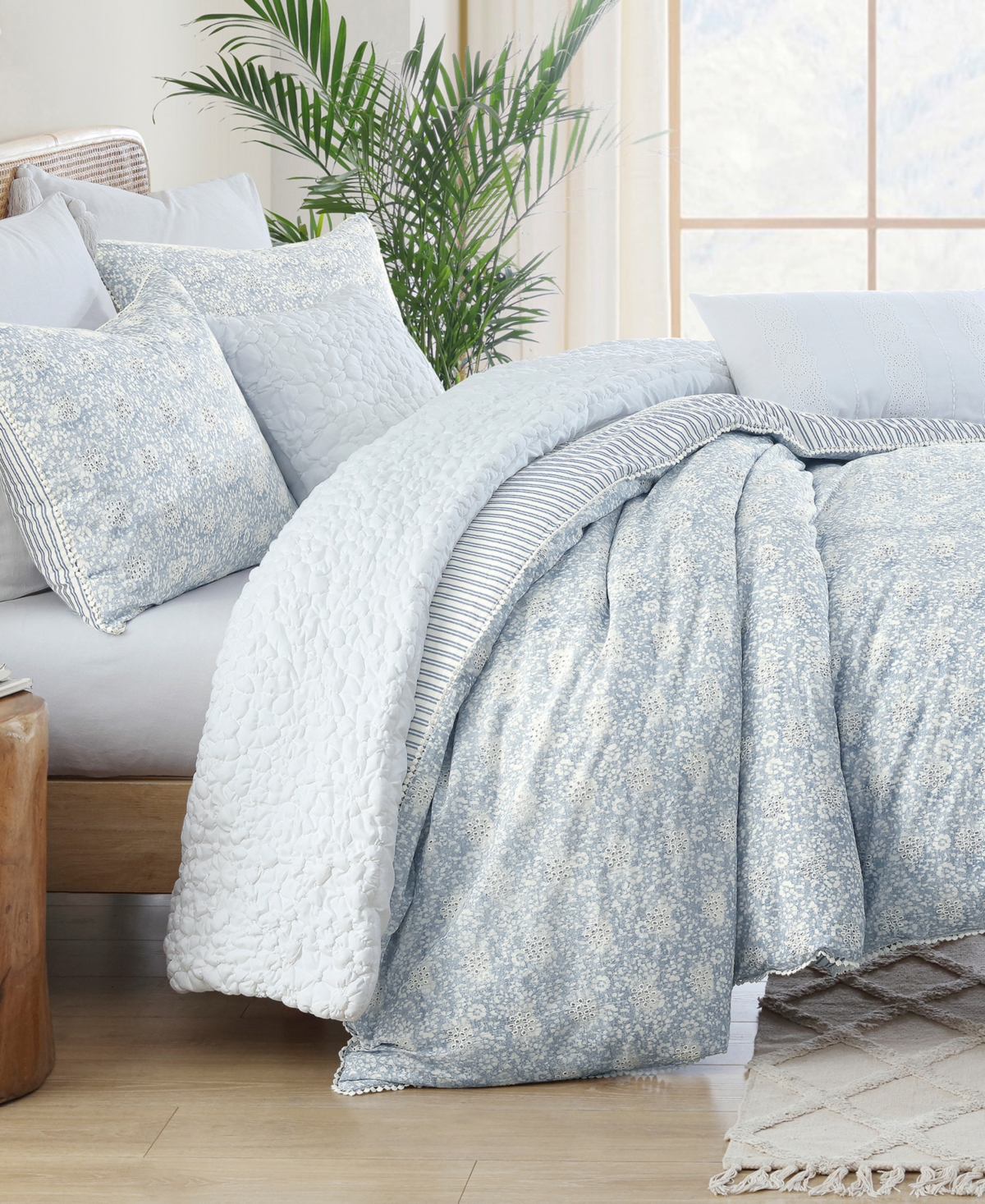 Peri Home Ikat Eyelet 3-pc. Comforter Set, King In Blue