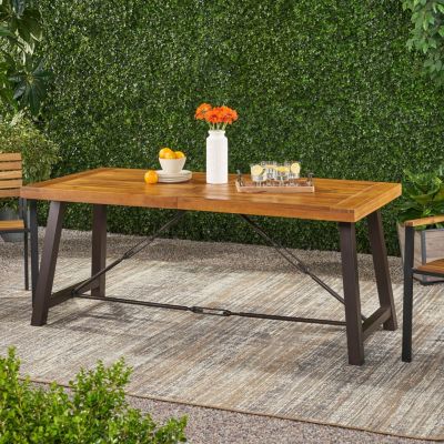 Streamdale Catriona Dining Table