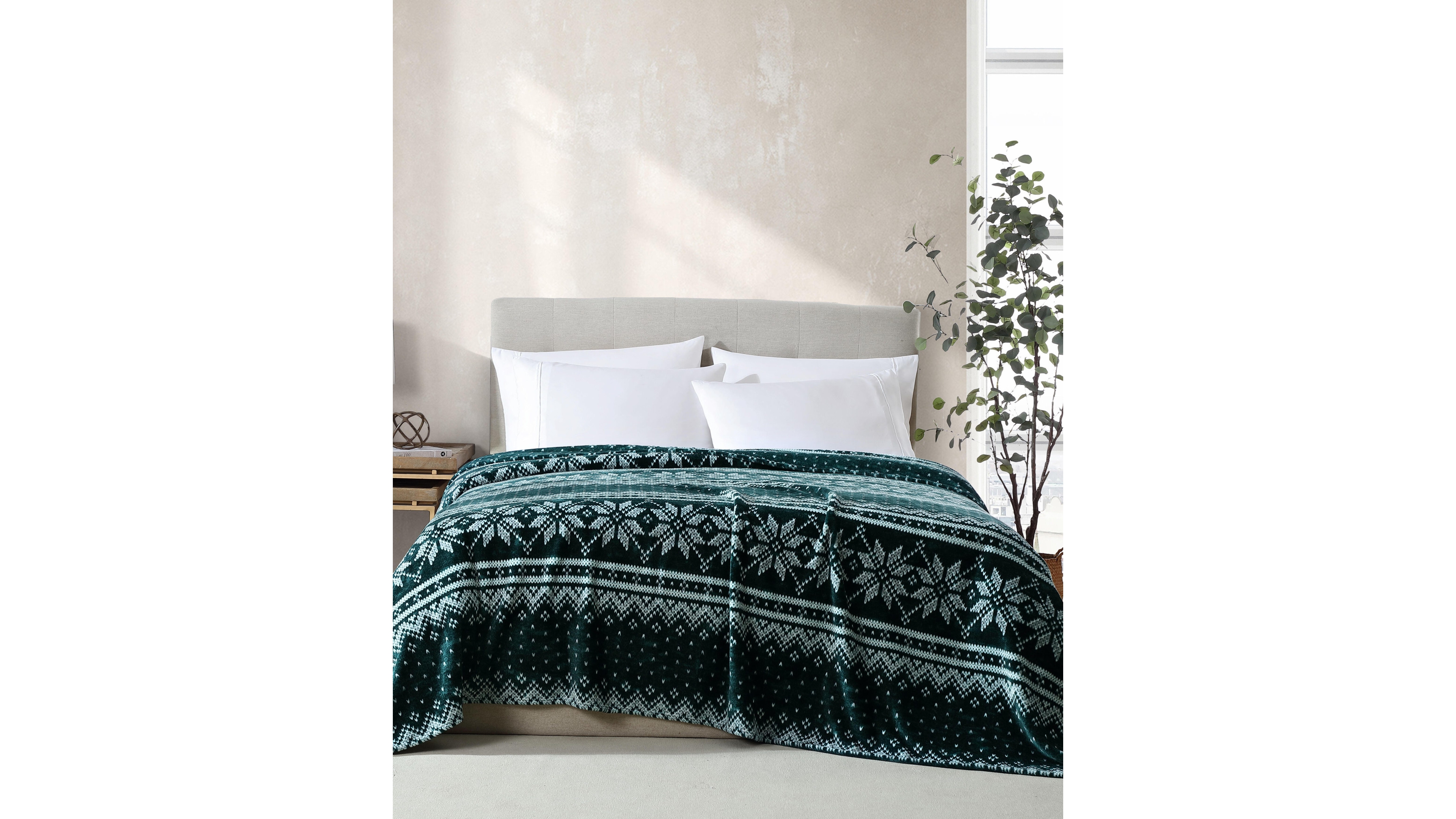 Nautica Fairisle Texture Ultra Soft Plush Fleece Blanket, King