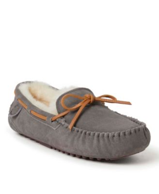 Dearfoams Men's Fireside By Victor Genuine Shearling Moccasin Slipper