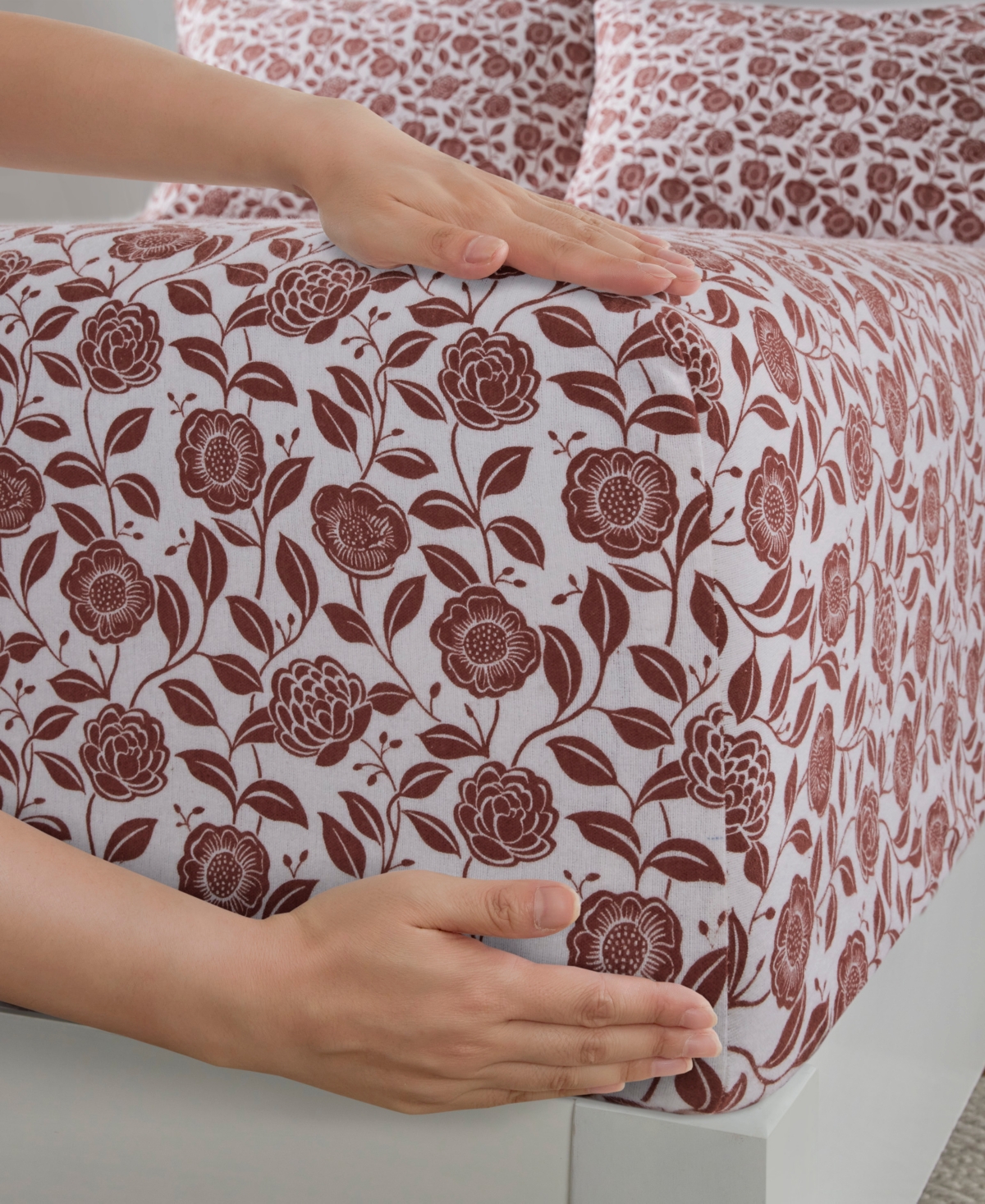 Beautyrest Extra Deep Pocket Cotton Flannel 4-pc. Sheet Set, California King In Rust Floral