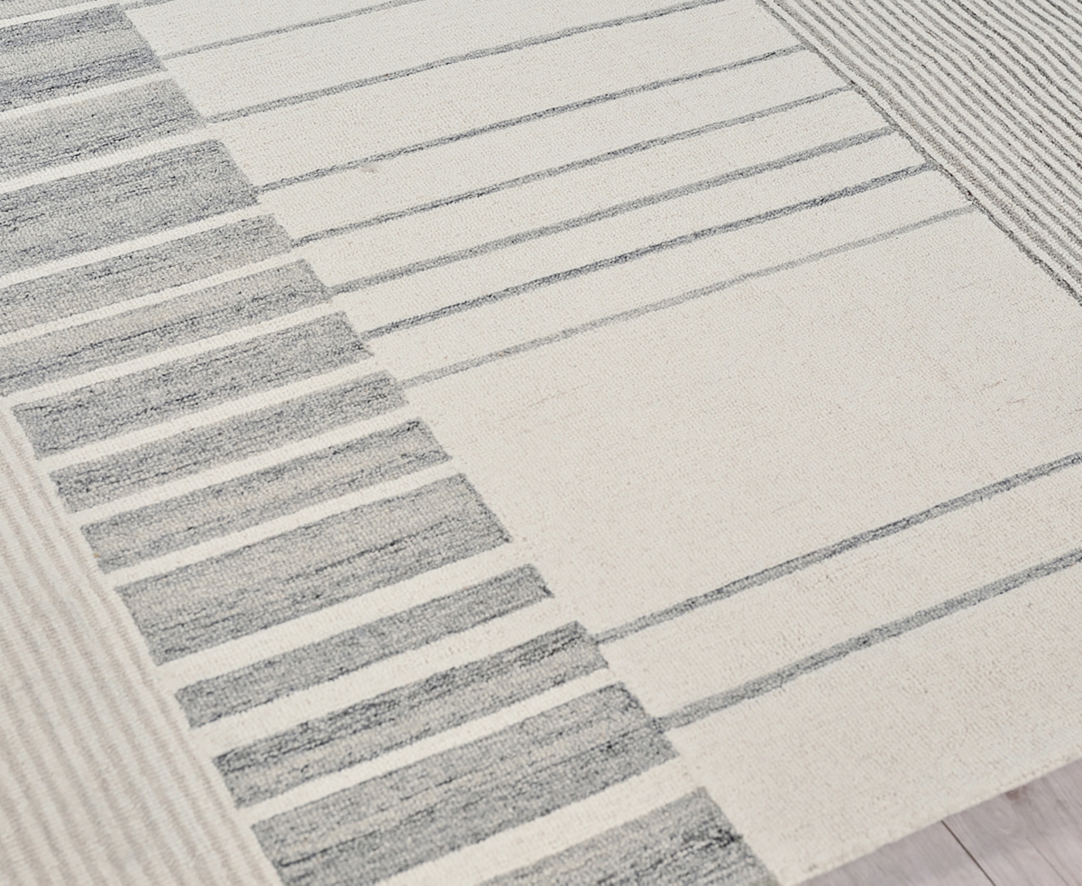 Exquisite Rugs Castine Hand-tufted Silver Rug, 6' X 9' In Silver