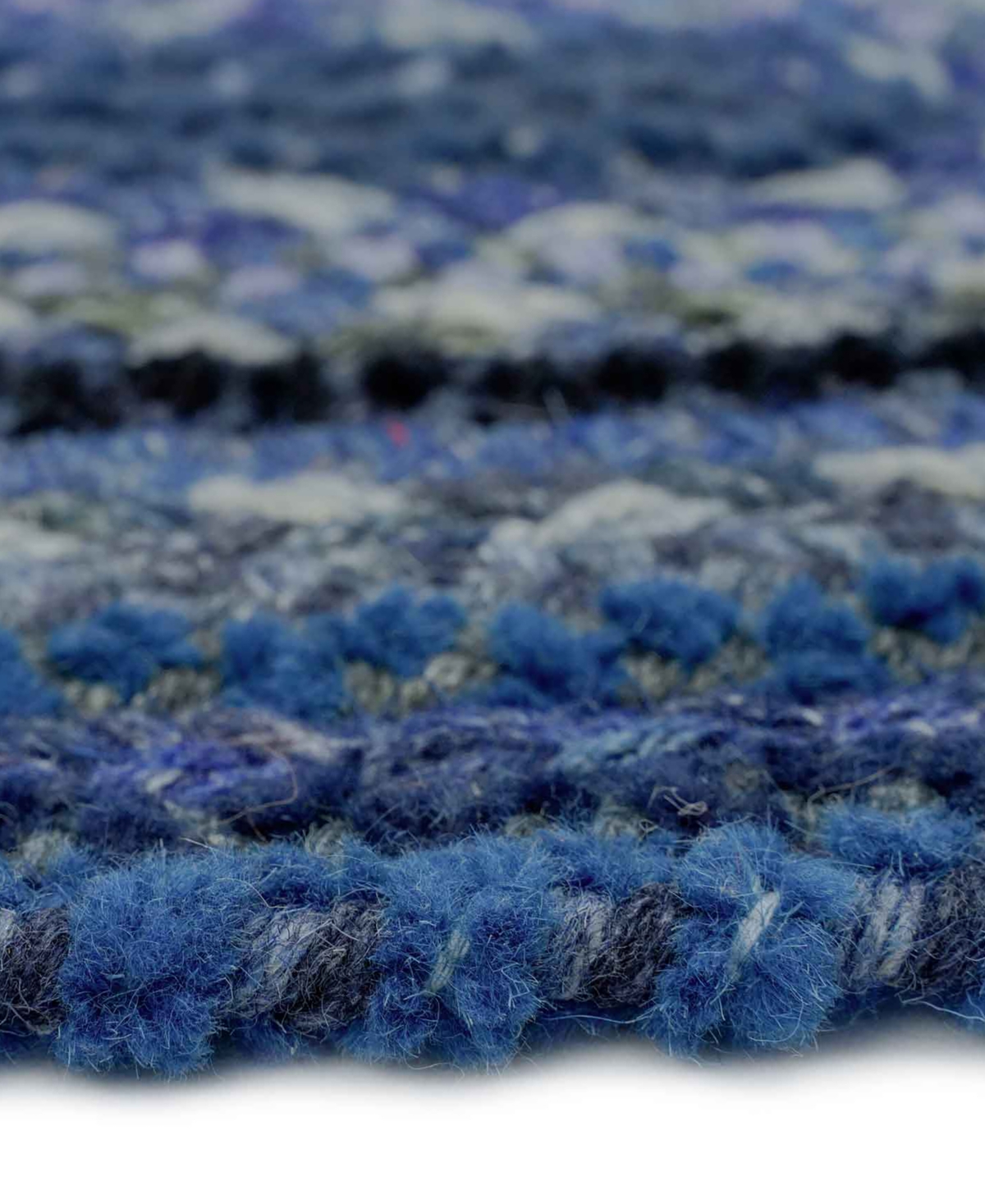 Capel Bayview 0036 2'x8' Oval Area Rug