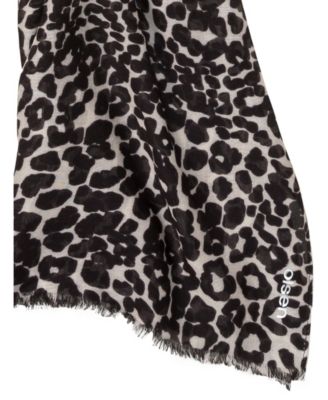 Olsen Leopard Print Scarf 7590₽