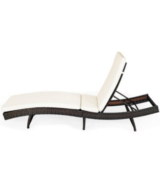 Patio Folding Chaise Lounge with 5 Adjustable Levels and Cushion