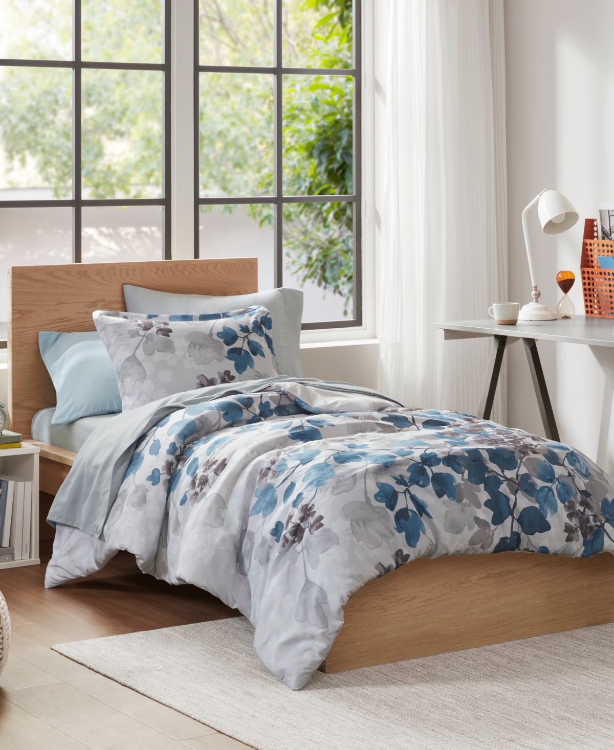 Madison Park Essentials Alexis Botanical Leaf 6-pc. Comforter Set, Twin Xl In Blue