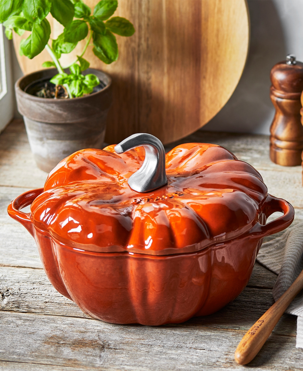 Staub Enameled Cast Iron 3.5-qt Pumpkin Cocotte In Orange